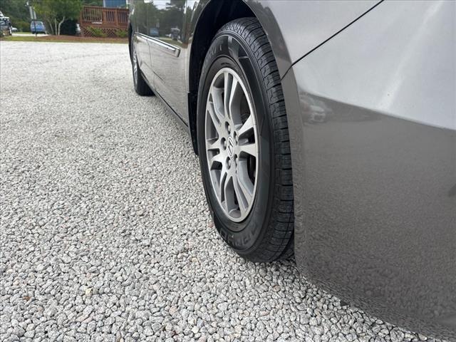 2011 Honda Odyssey EX-L w/ DVD