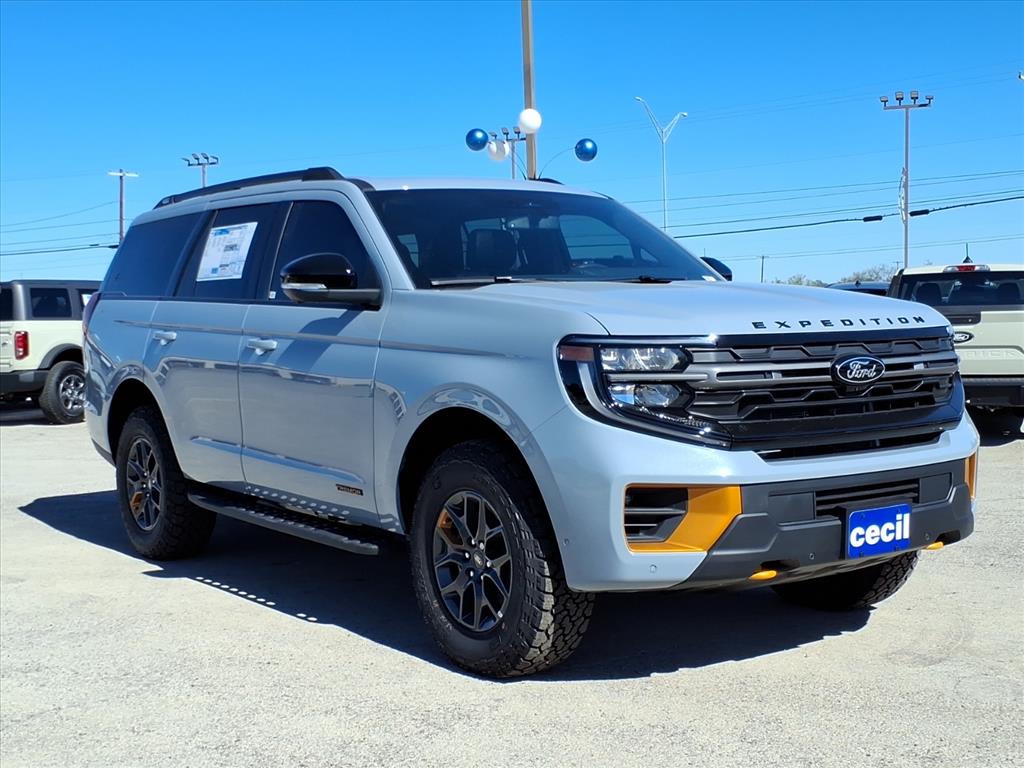 2025 Ford Expedition Tremor