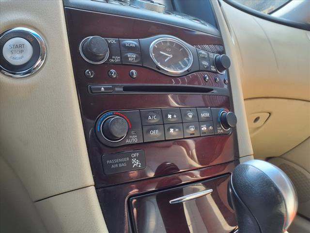 2017 INFINITI QX50 Base
