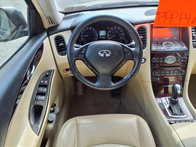 2017 INFINITI QX50 Base