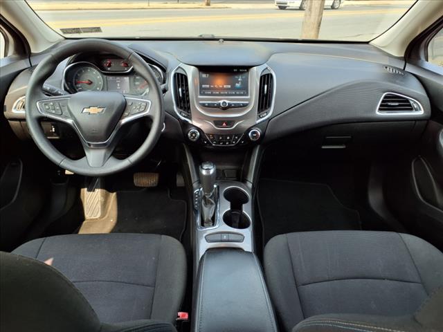 2017 Chevrolet Cruze LT Auto