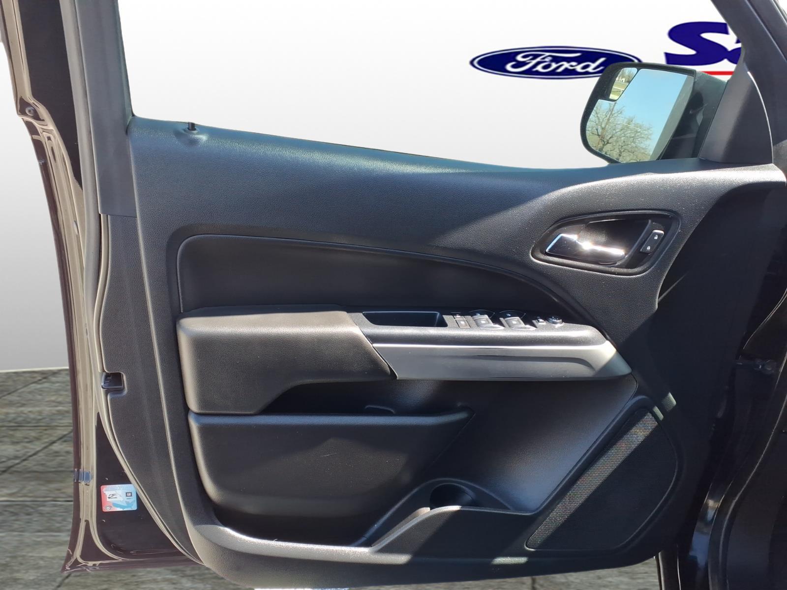 Used Car 2022 Chevrolet Colorado  Lt For Sale Under $30,000 In Bastrop, Texas