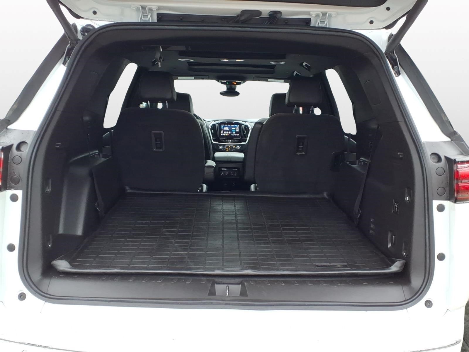 Used Car 2023 Chevrolet Traverse  High Country For Sale Under $40,000 In Bastrop, Texas