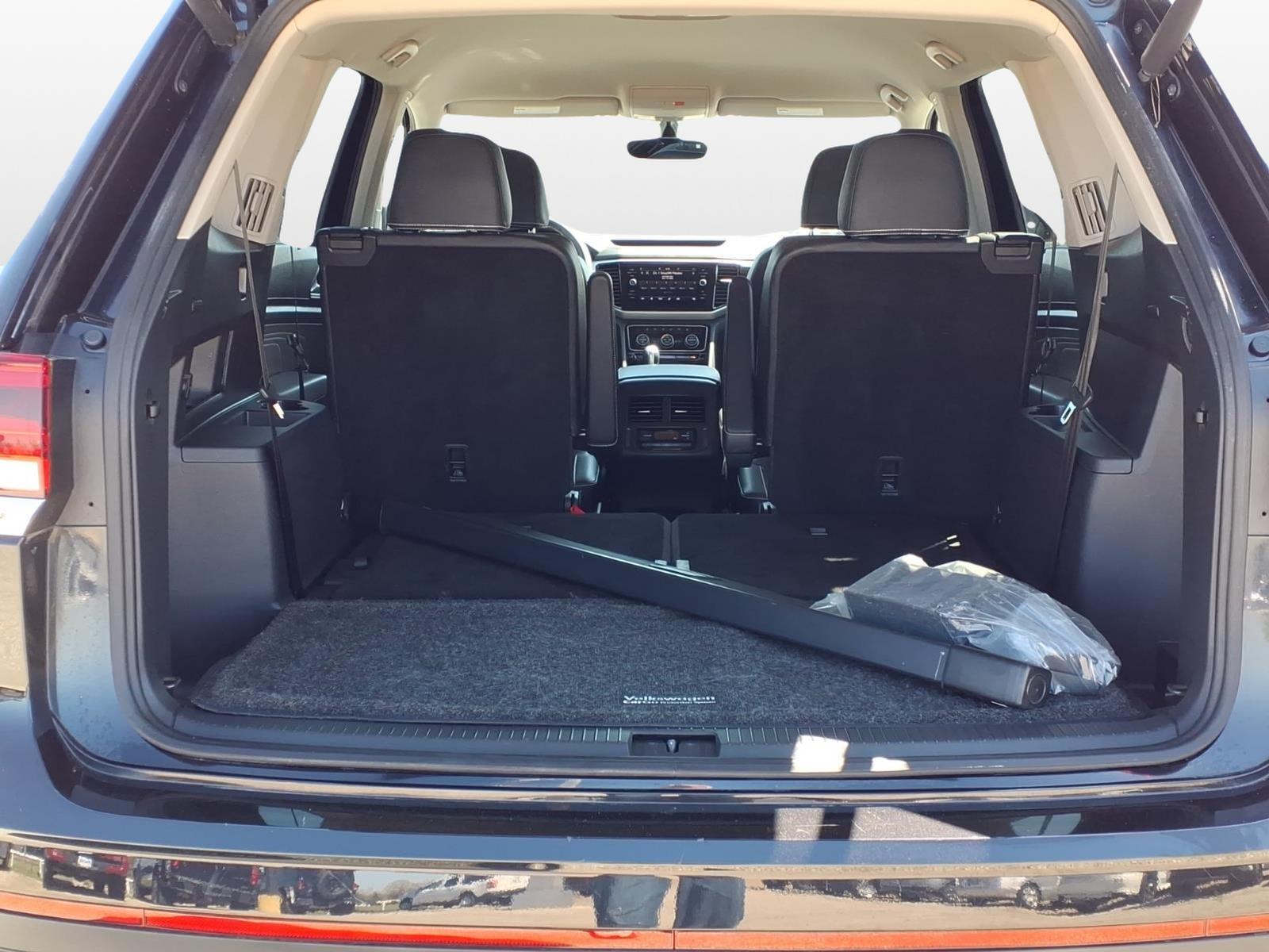 Used Car 2023 Volkswagen Atlas  3.6l V6 Se W/technology For Sale Under $30,000 In Bastrop, Texas