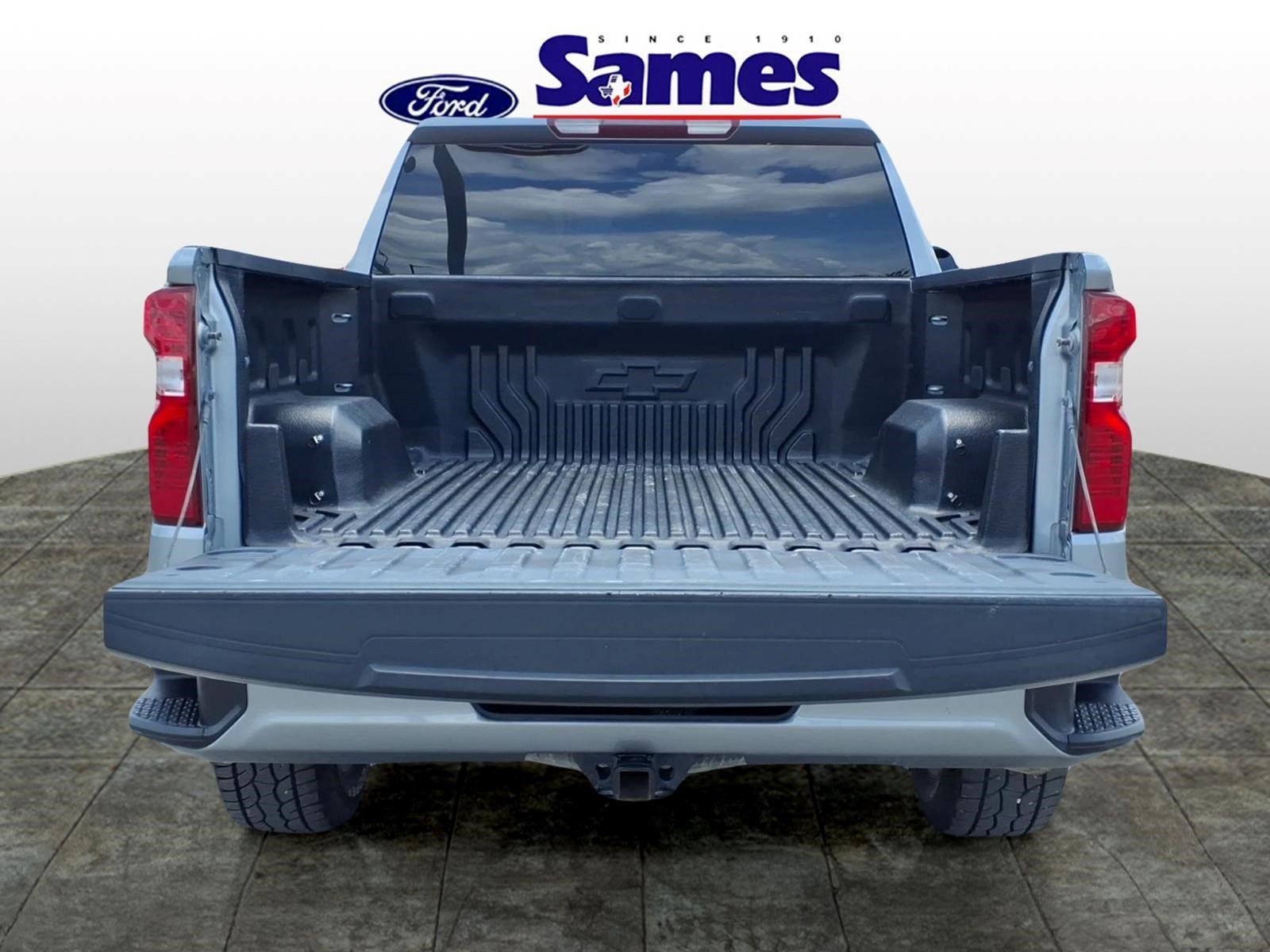 Used Car 2023 Chevrolet Silverado 1500  Custom For Sale Under $35,000 In Bastrop, Texas