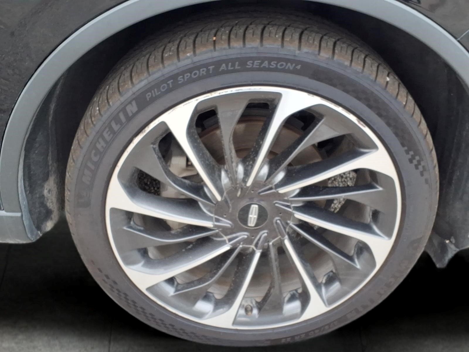 Used Car 2022 Lincoln Aviator  Reserve For Sale Under $30,000 In Bastrop, Texas