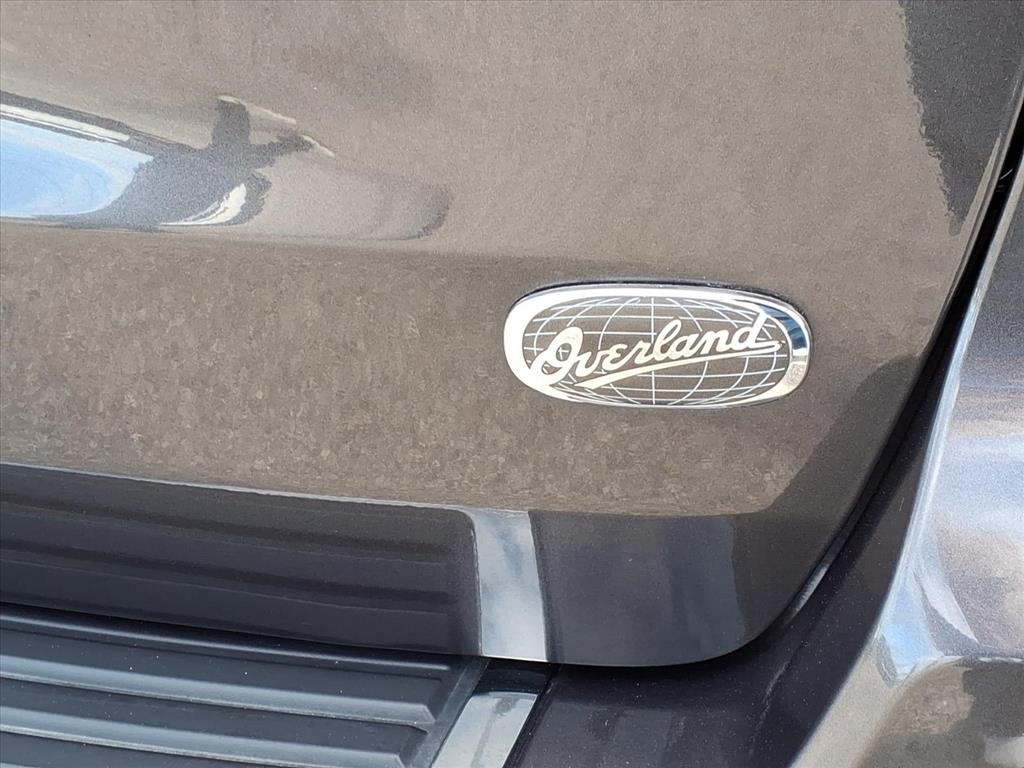 Used Car 2021 Jeep Grand Cherokee  Overland For Sale Under $25,000 In Bastrop, Texas