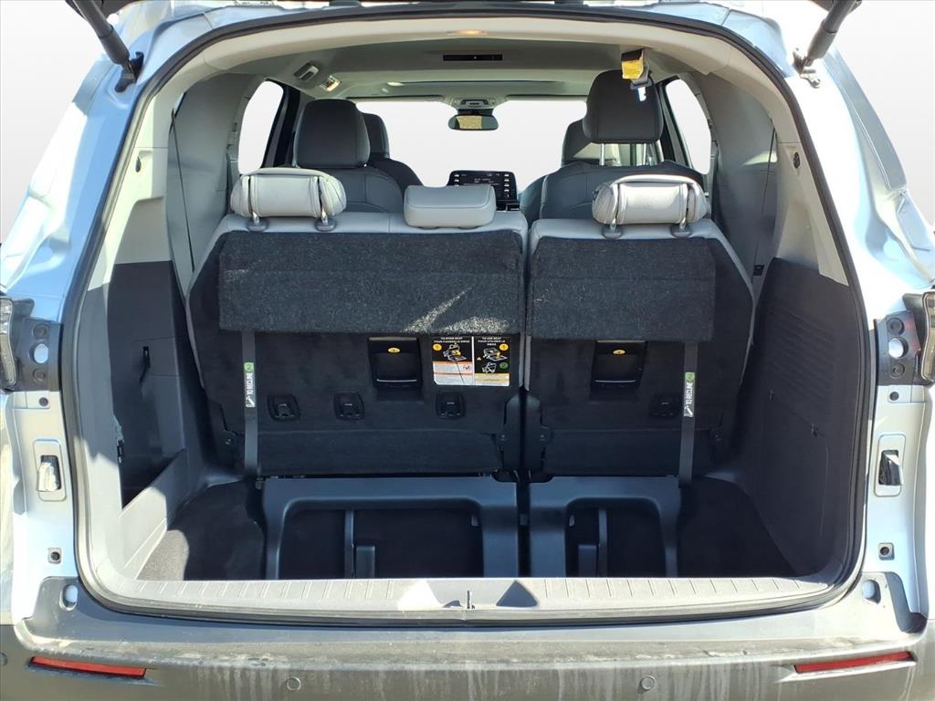 Used Car 2023 Toyota Sienna  Xle For Sale Under $40,000 In Bastrop, Texas