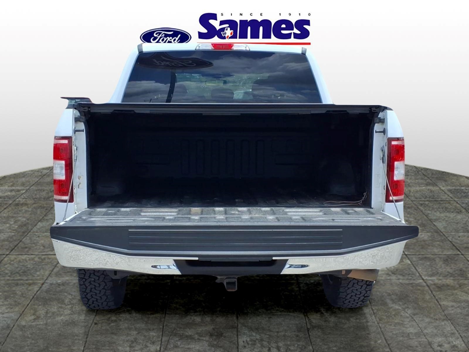 Used Car 2019 Ford F-150  Xlt For Sale Under $30,000 In Bastrop, Texas