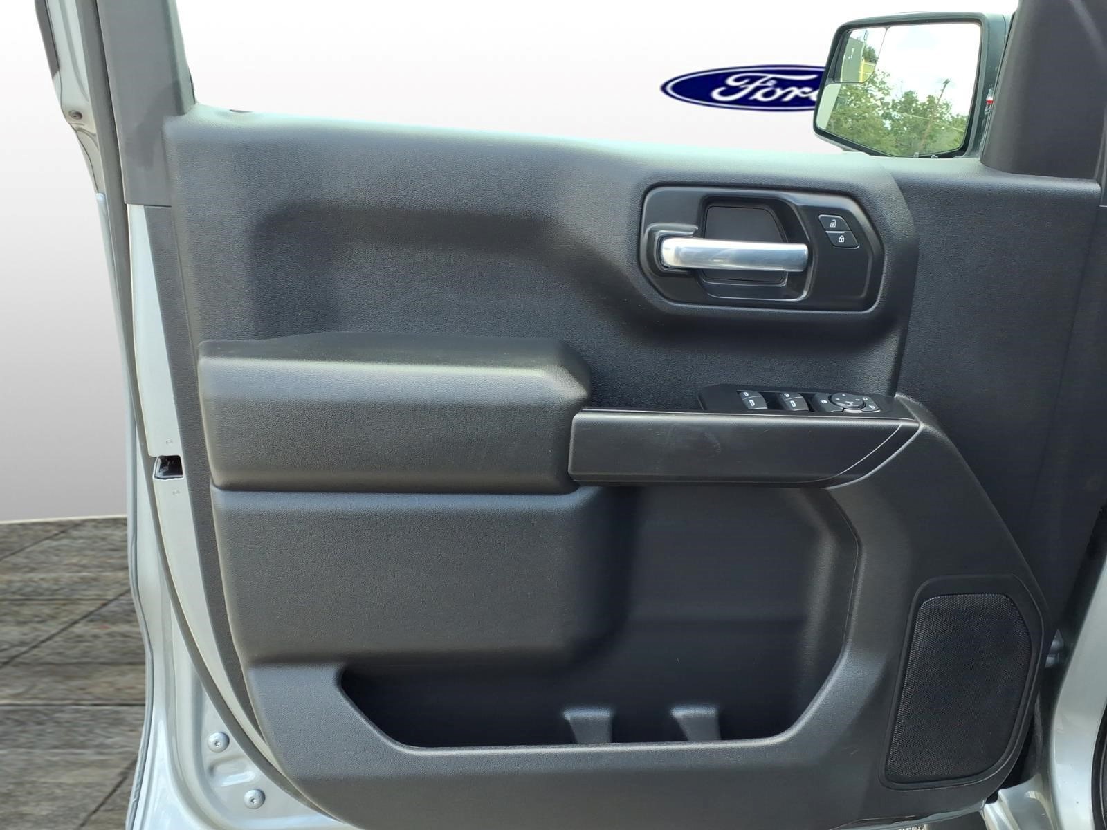 Used Car 2023 Chevrolet Silverado 1500  Custom For Sale Under $35,000 In Bastrop, Texas