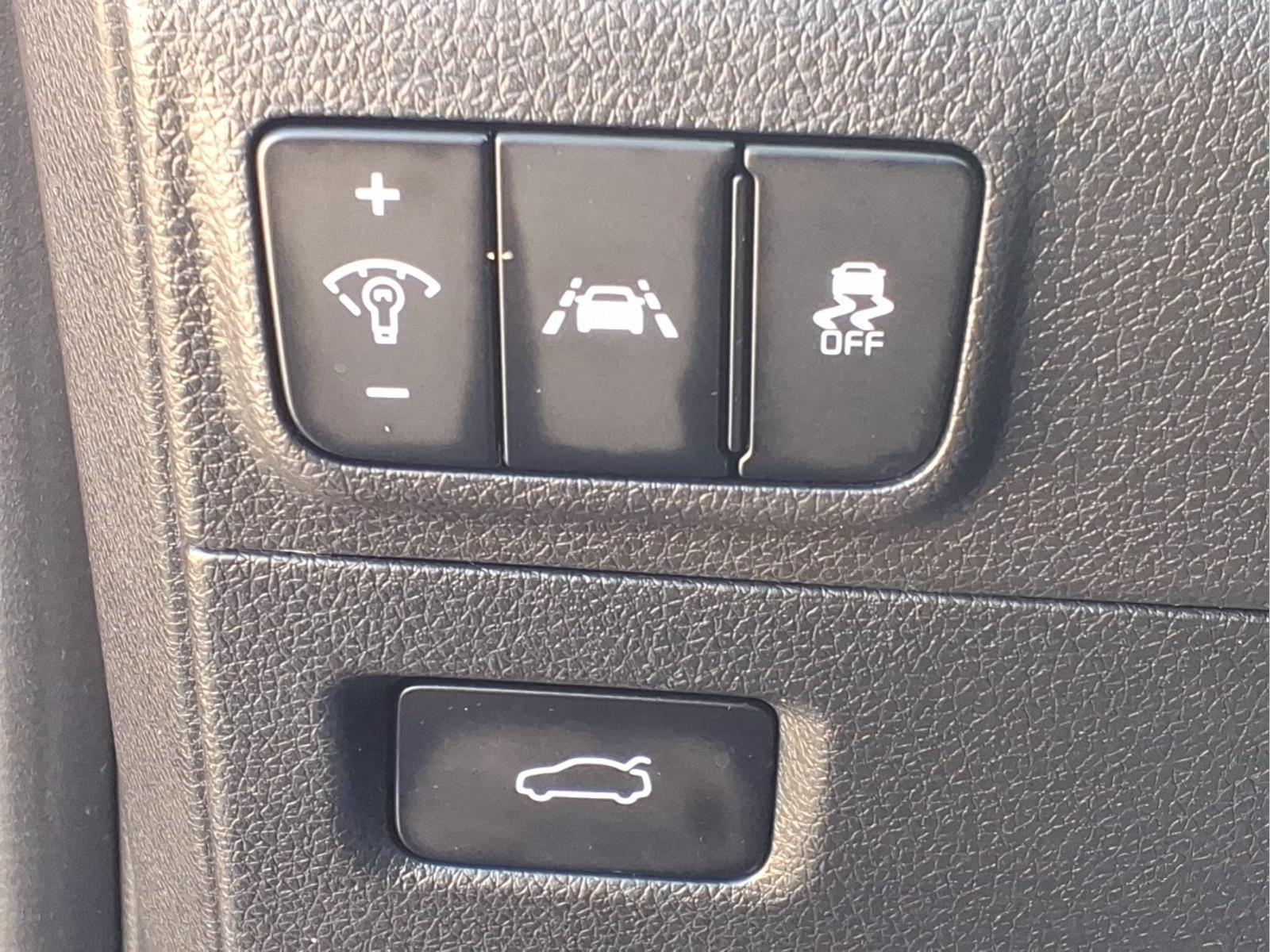 Used Car 2022 Kia K5  Lxs For Sale Under $20,000 In Bastrop, Texas