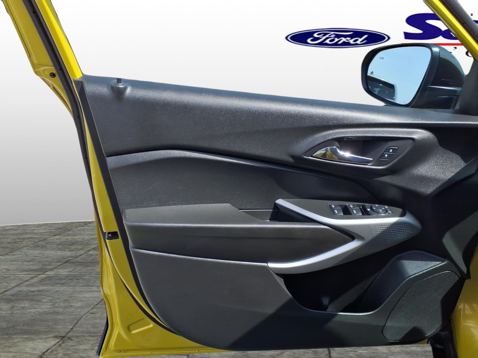 Used Car 2024 Chevrolet Trax  1rs For Sale Under $20,000 In Bastrop, Texas