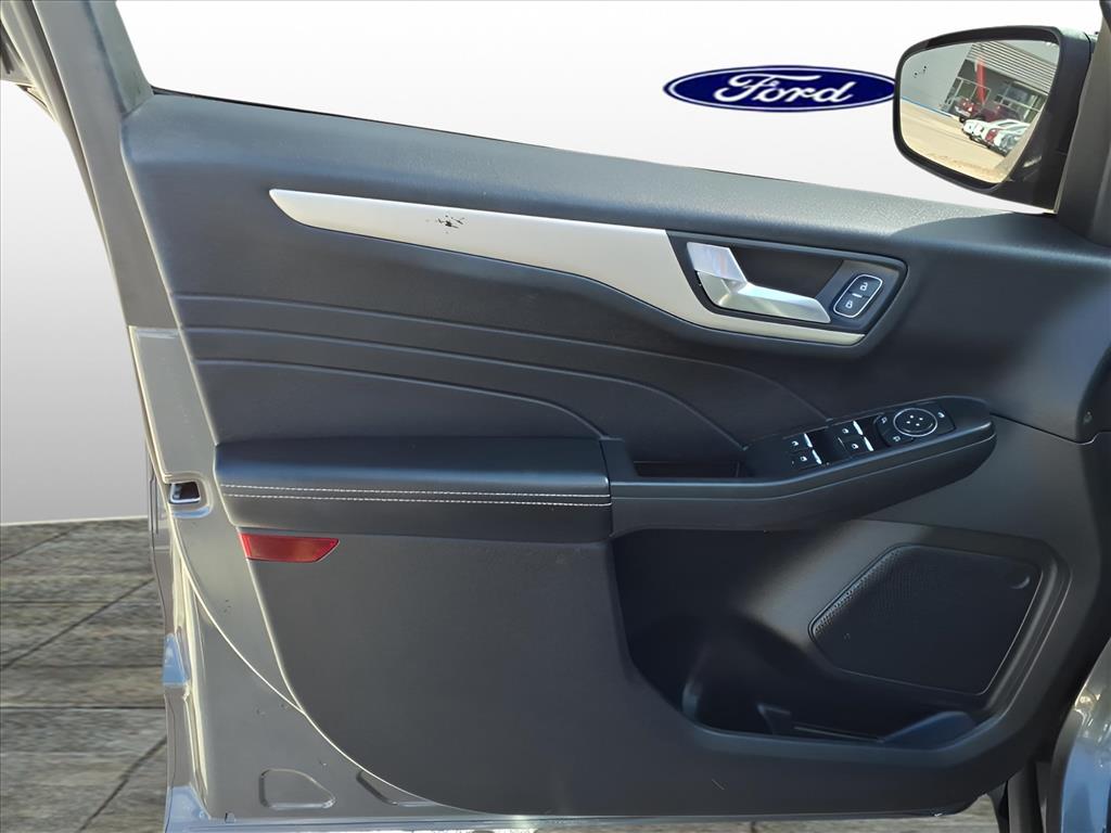 Used Car 2021 Ford Escape Hybrid  Se Hybrid For Sale Under $20,000 In Bastrop, Texas