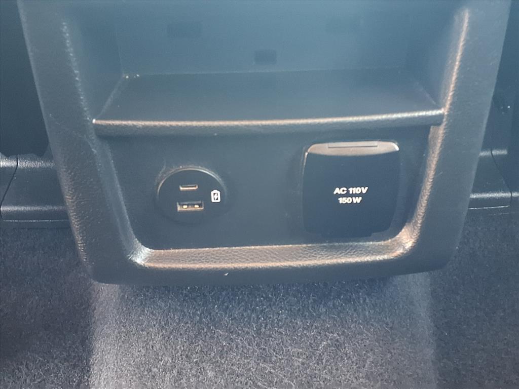 Used Car 2022 Ford Edge  Titanium For Sale Under $25,000 In Bastrop, Texas