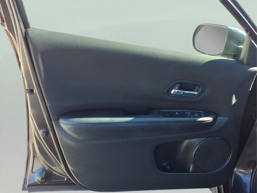 Used Car 2017 Honda Hr-v  Lx For Sale Under $15,000 In Bastrop, Texas