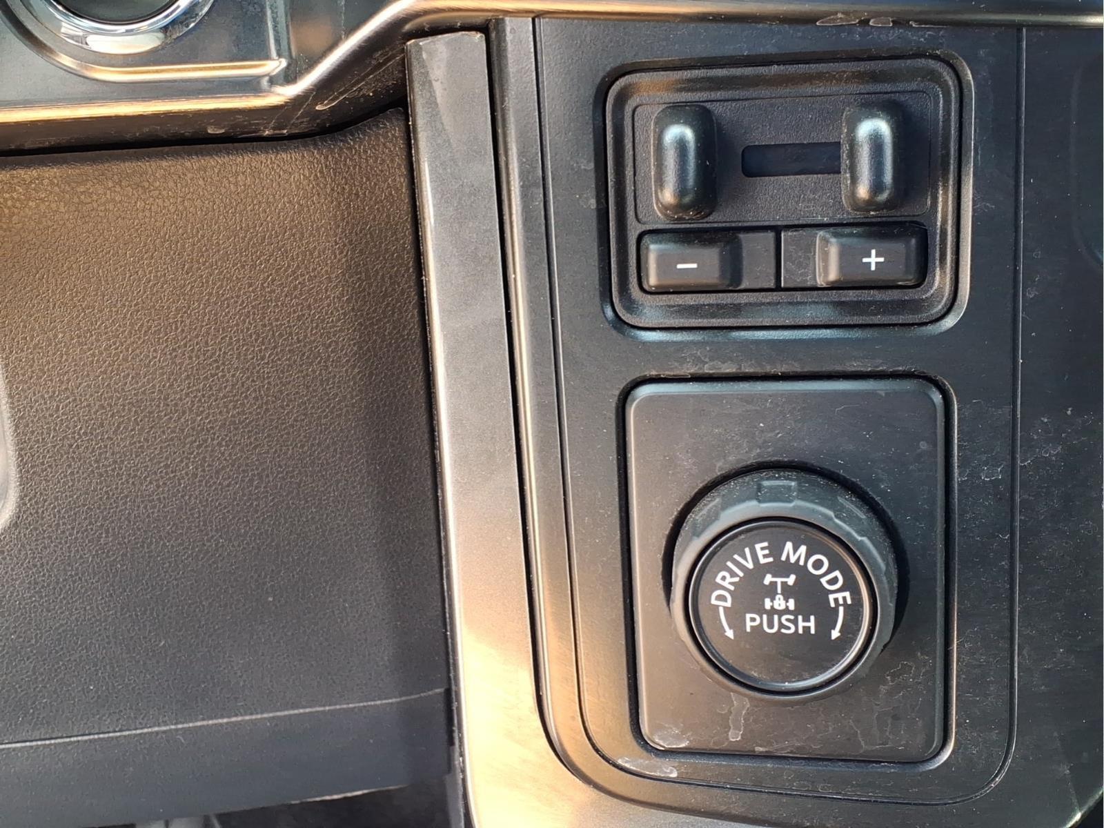 Used Car 2022 Ford F-150  Lariat For Sale Under $40,000 In Bastrop, Texas