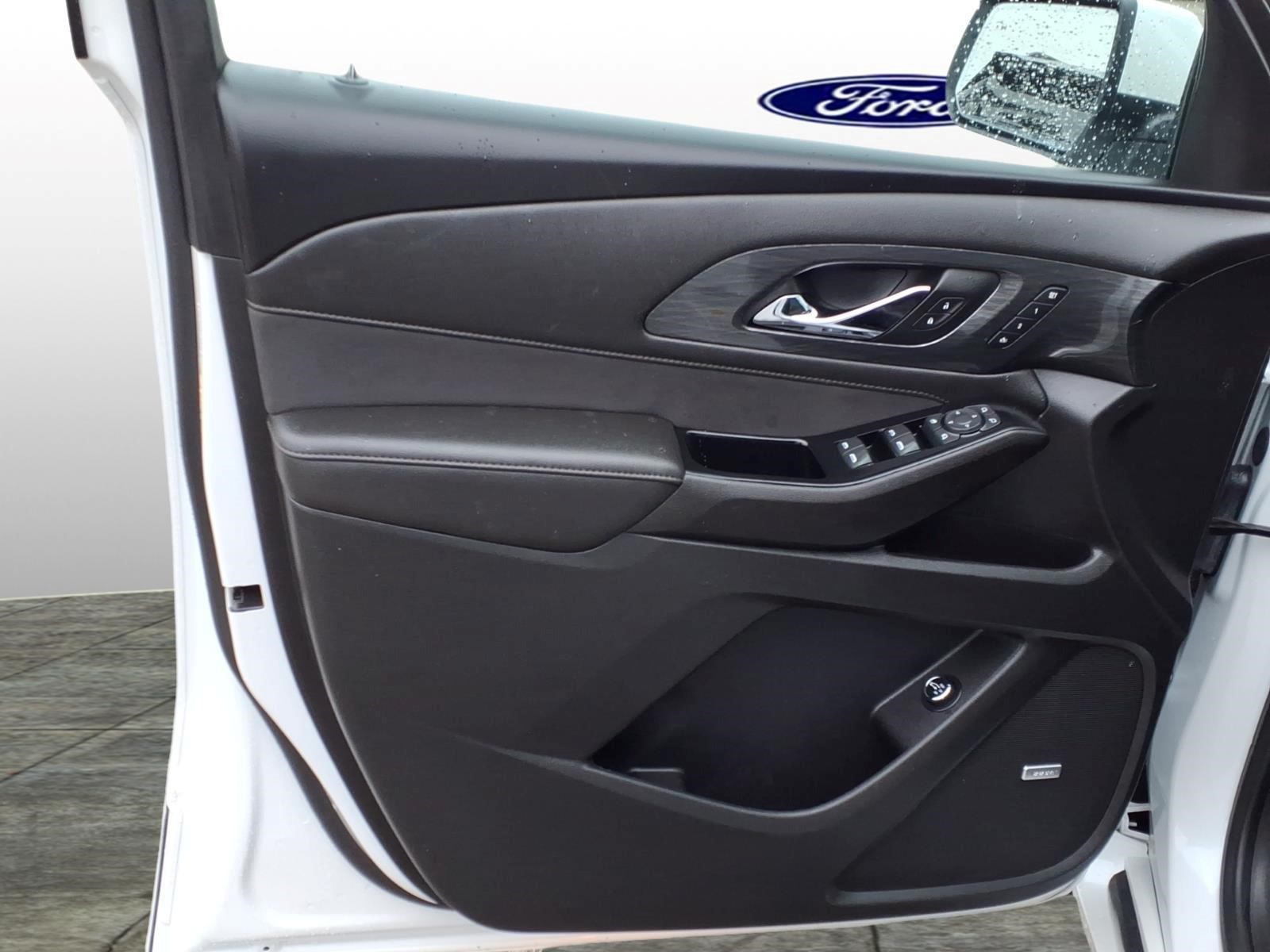 Used Car 2023 Chevrolet Traverse  High Country For Sale Under $40,000 In Bastrop, Texas