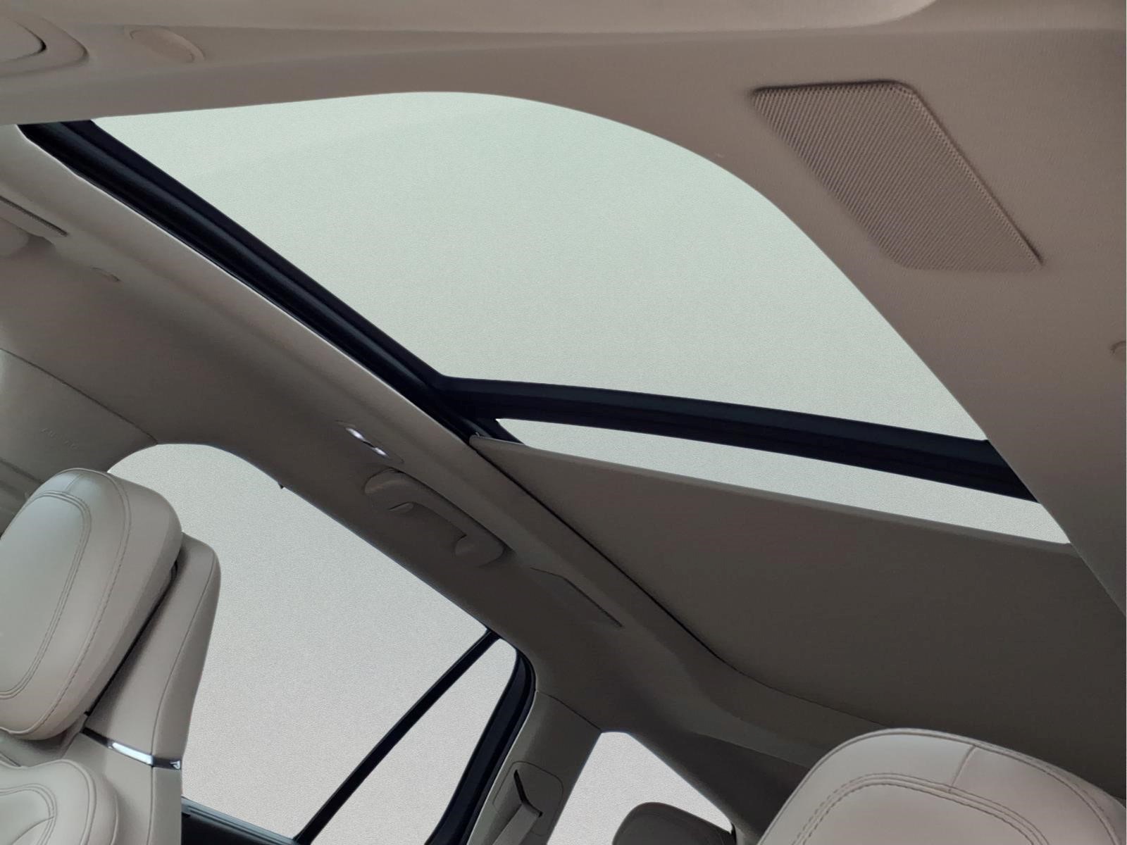 Used Car 2022 Lincoln Aviator  Reserve For Sale Under $30,000 In Bastrop, Texas