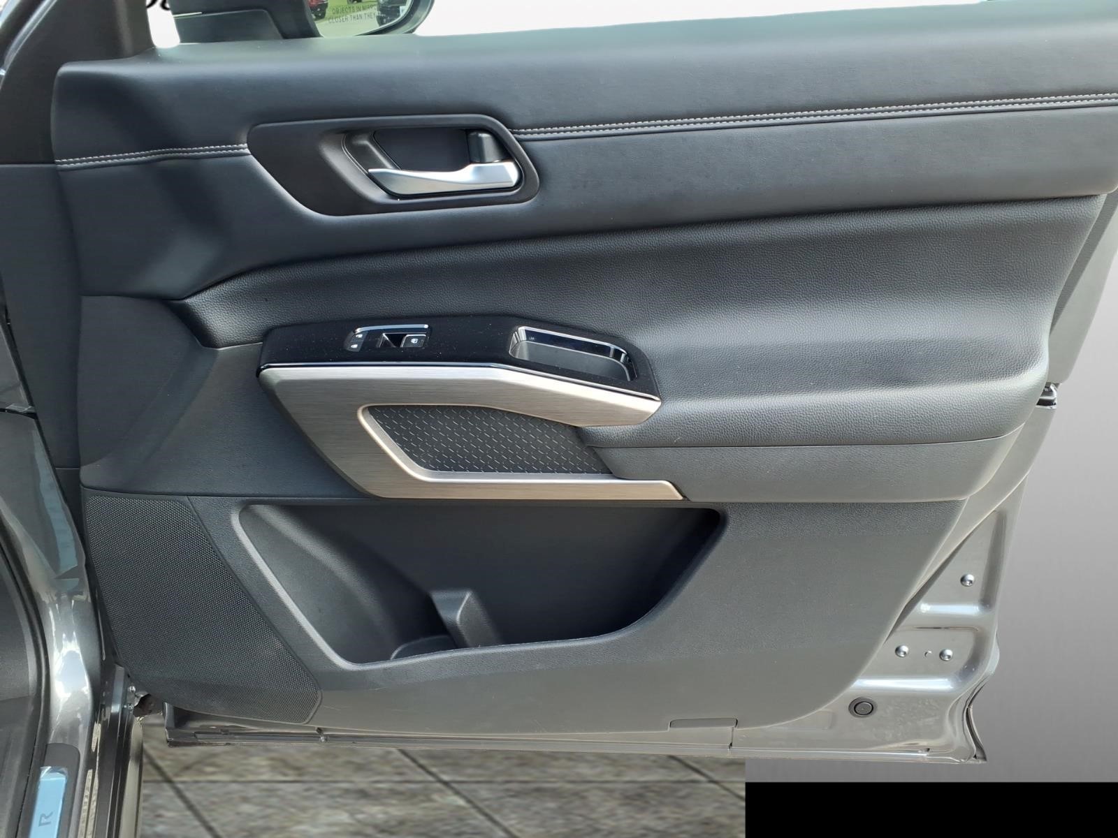 Used Car 2024 Nissan Pathfinder  Platinum For Sale Under $40,000 In Bastrop, Texas