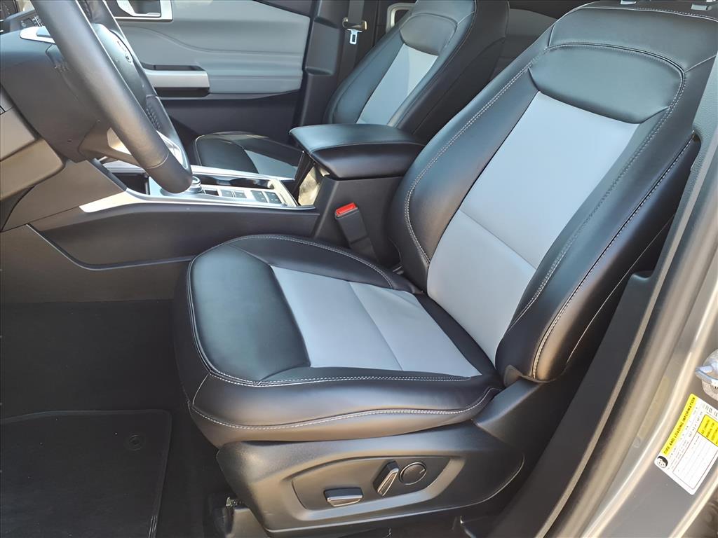 Used Car 2023 Ford Explorer  Xlt For Sale Under $30,000 In Bastrop, Texas