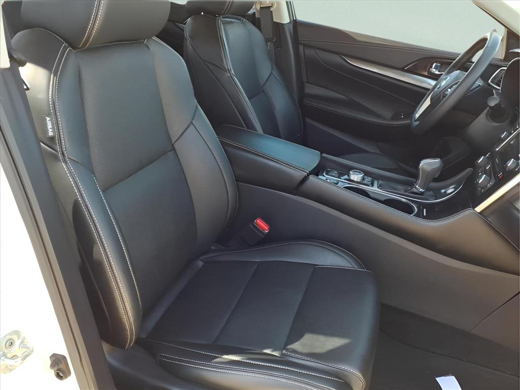 Used Car 2021 Nissan Maxima  Sv For Sale Under $25,000 In Bastrop, Texas