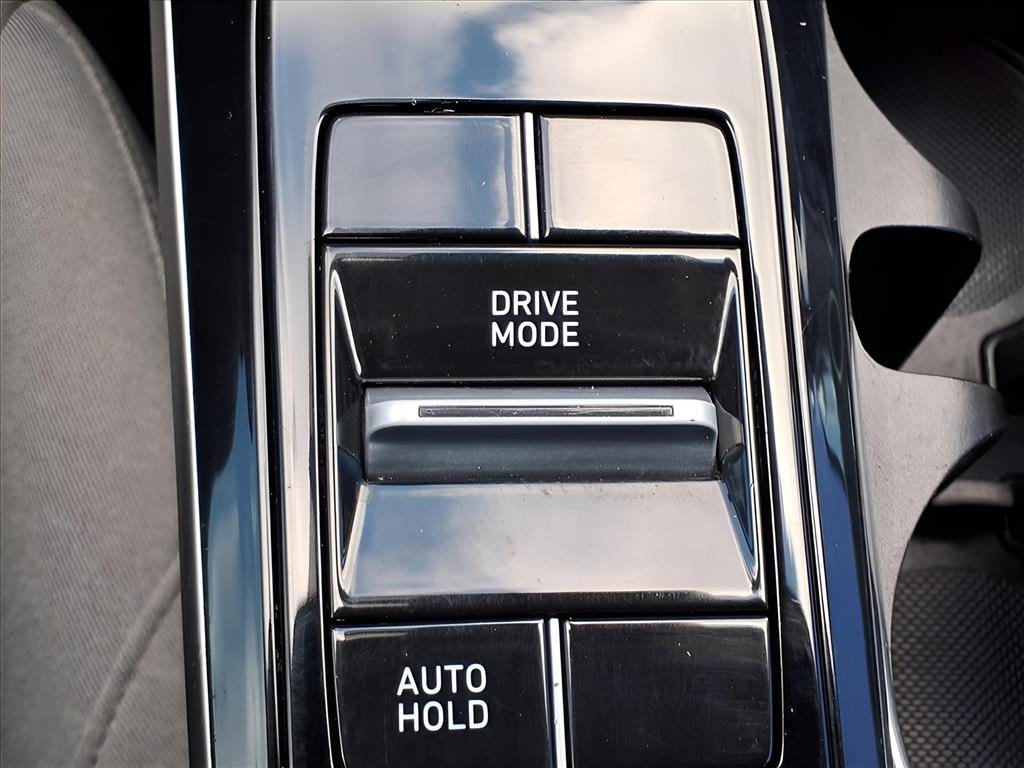 Used Car 2021 Hyundai Sonata  Se For Sale Under $20,000 In Bastrop, Texas
