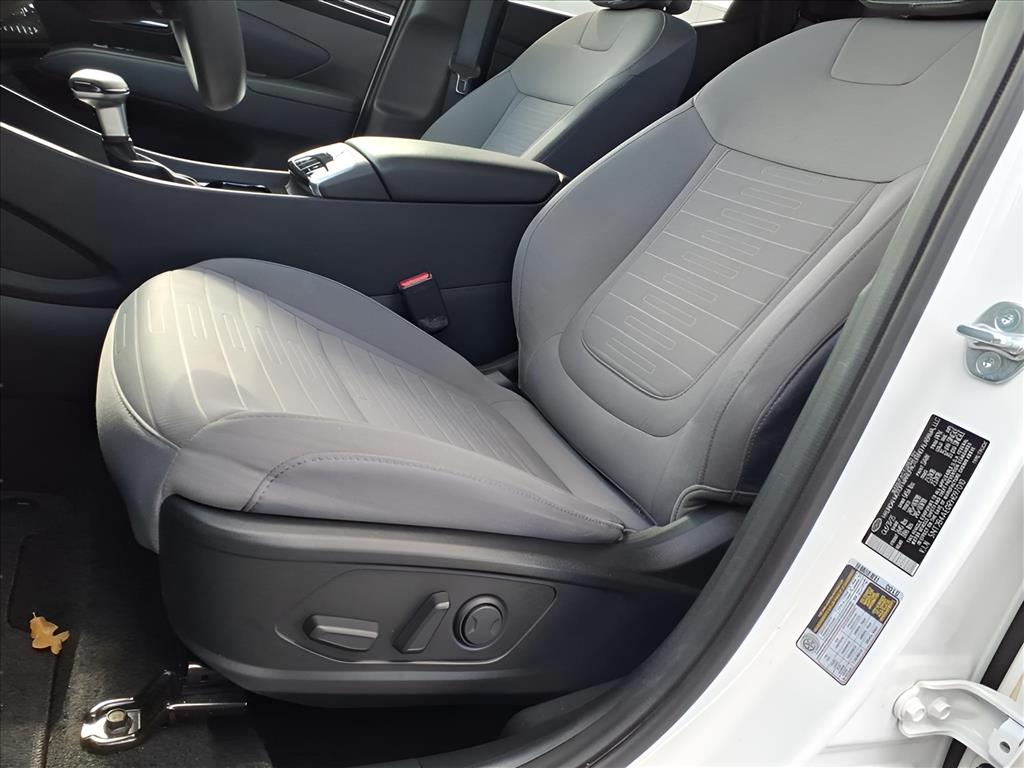 Used Car 2024 Hyundai Santa Cruz  Sel For Sale Under $30,000 In Bastrop, Texas