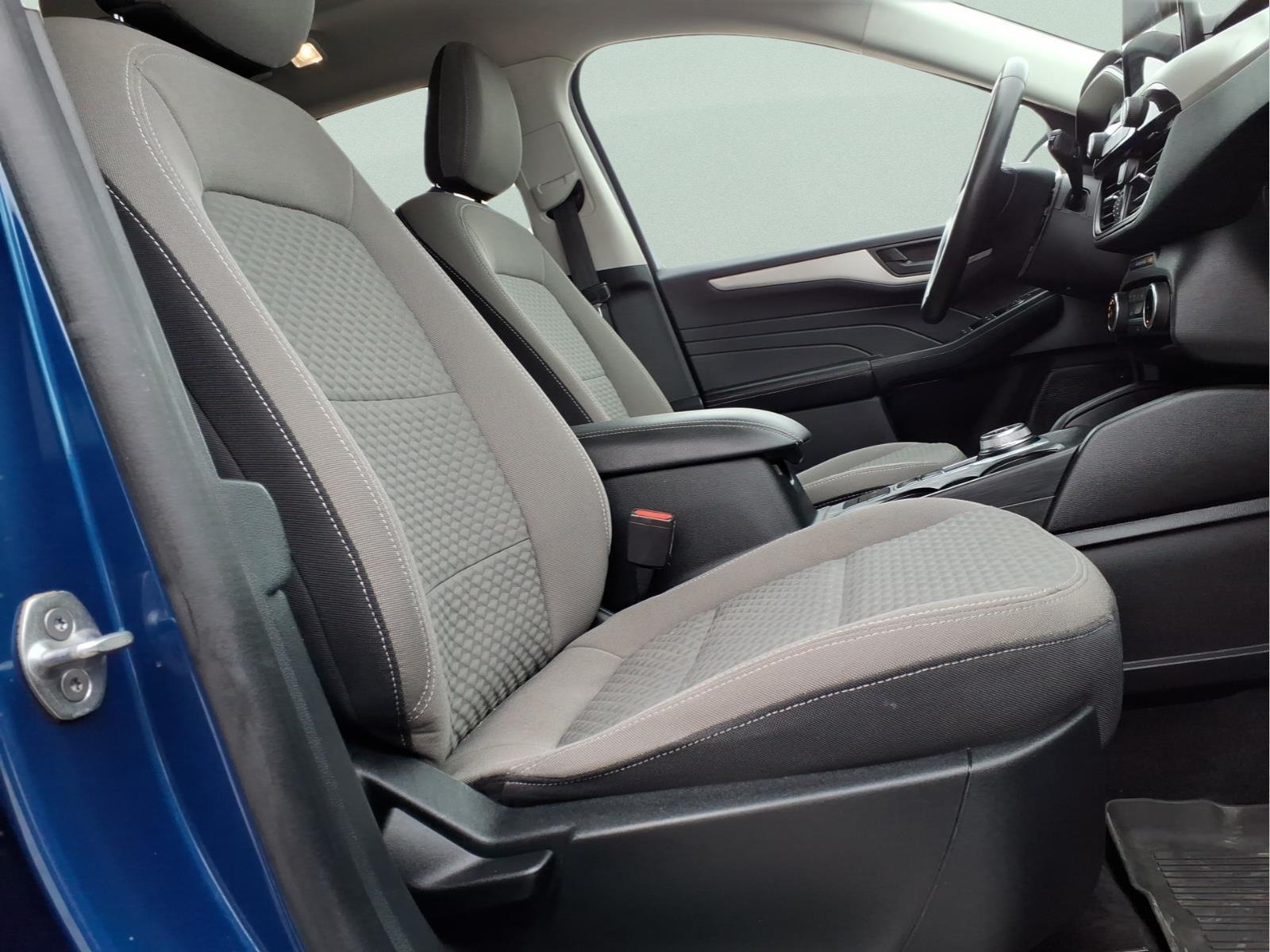 Used Car 2022 Ford Escape  Se For Sale Under $20,000 In Bastrop, Texas