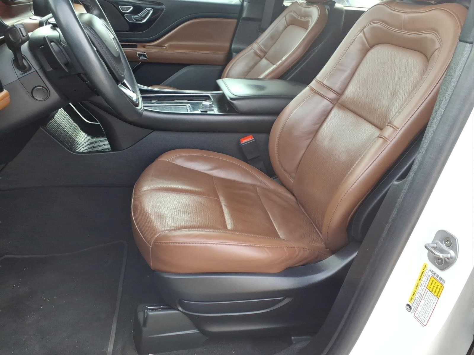 Used Car 2023 Lincoln Aviator  Reserve For Sale Under $50,000 In Bastrop, Texas