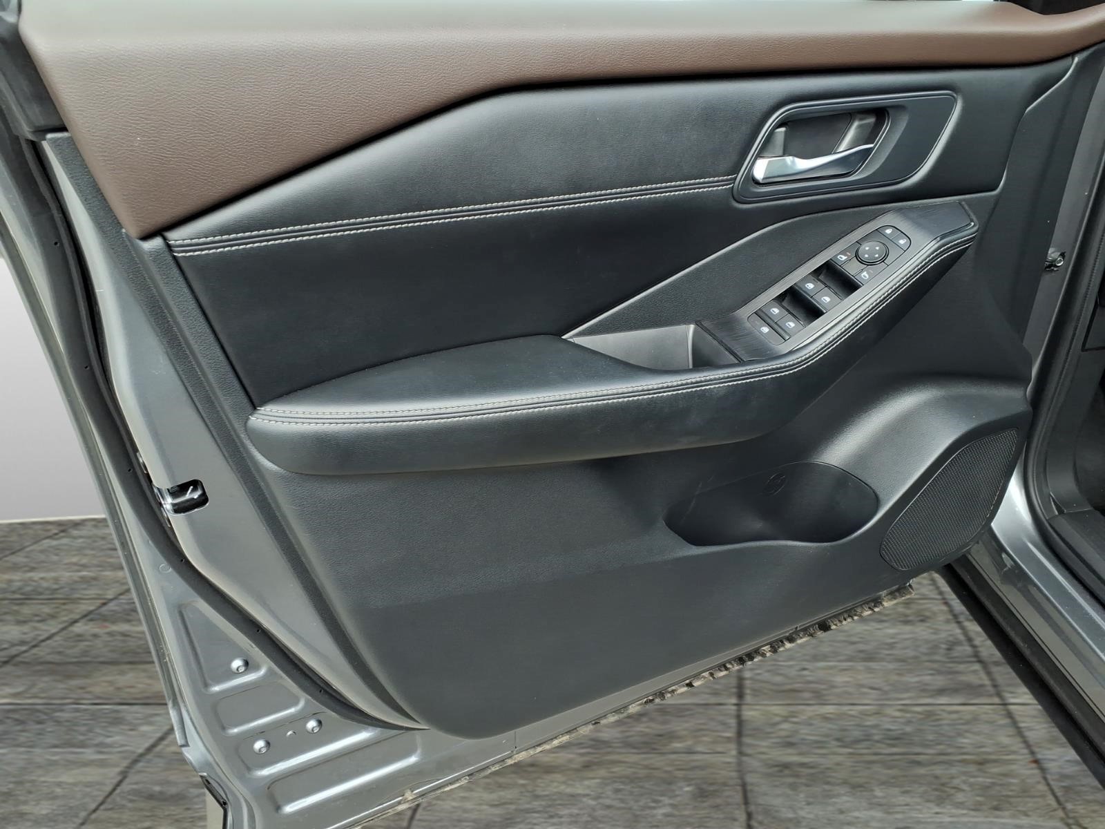 Used Car 2023 Nissan Rogue  Sv For Sale Under $25,000 In Bastrop, Texas