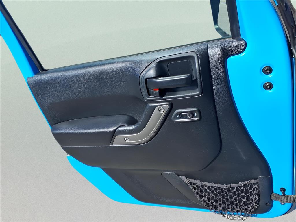 Used Car 2018 Jeep Wrangler Jk Unlimited  Unlimited Sport For Sale Under $25,000 In Bastrop, Texas