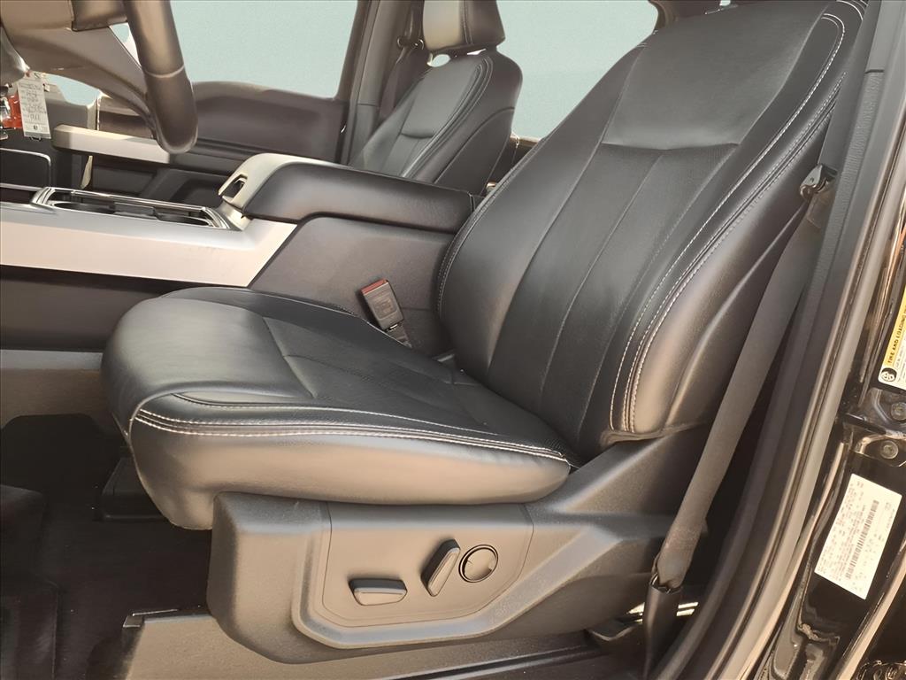 Used Car 2022 Ford F-250 Super Duty  Lariat For Sale Under $50,000 In Bastrop, Texas