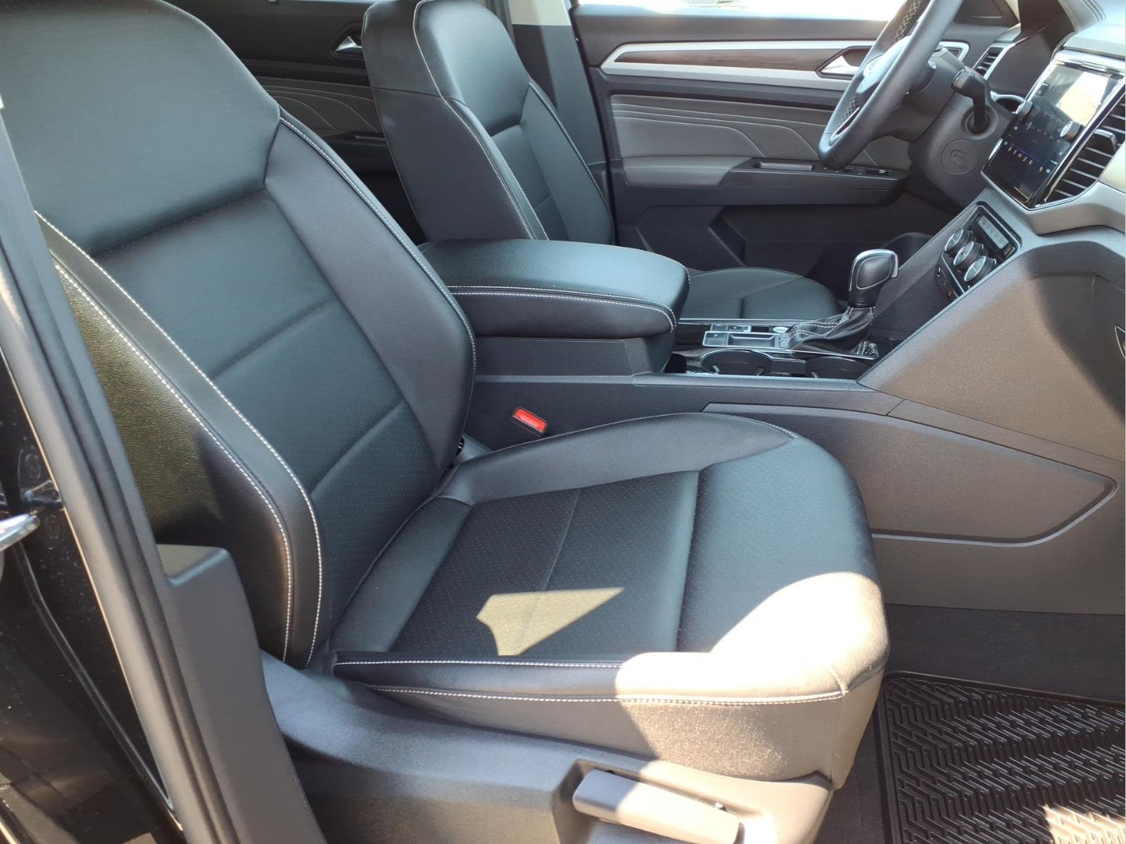 Used Car 2023 Volkswagen Atlas  3.6l V6 Se W/technology For Sale Under $30,000 In Bastrop, Texas