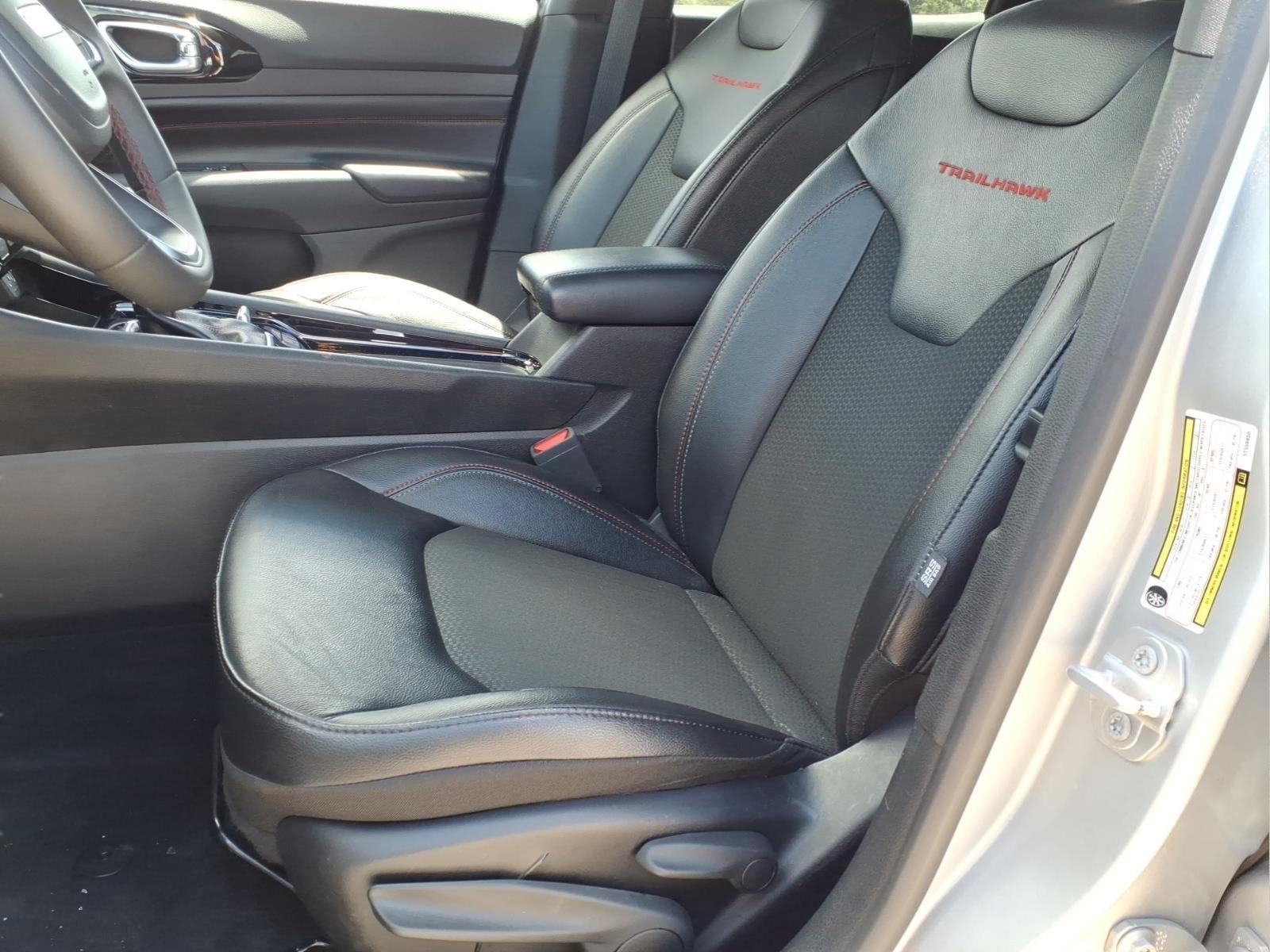 Used Car 2025 Jeep Compass  Trailhawk For Sale Under $25,000 In Bastrop, Texas