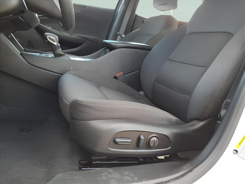 Used Car 2023 Chevrolet Malibu  Lt 1lt For Sale Under $20,000 In Bastrop, Texas