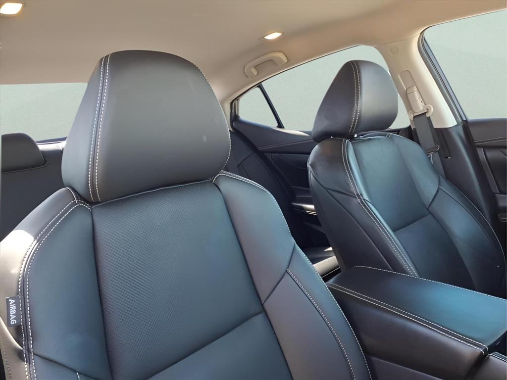 Used Car 2021 Nissan Maxima  Sv For Sale Under $25,000 In Bastrop, Texas