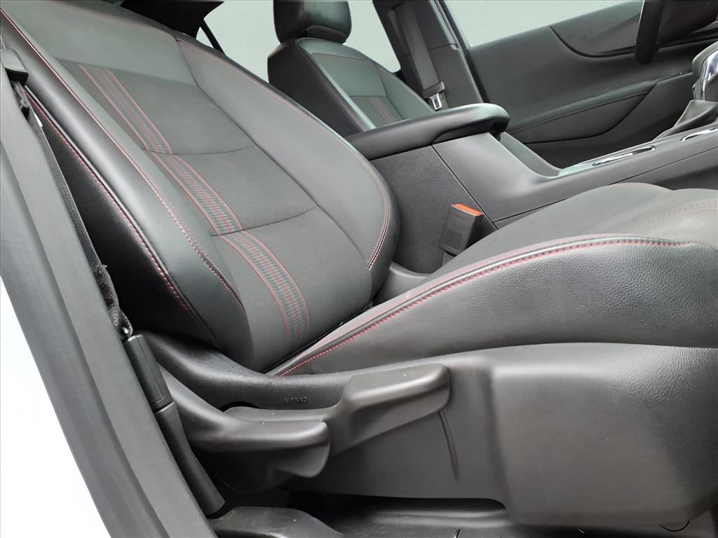 Used Car 2023 Chevrolet Equinox  Rs For Sale Under $25,000 In Bastrop, Texas