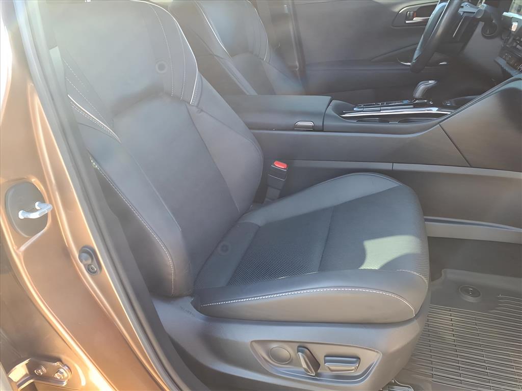 Used Car 2024 Toyota Crown  Platinum For Sale Under $50,000 In Bastrop, Texas