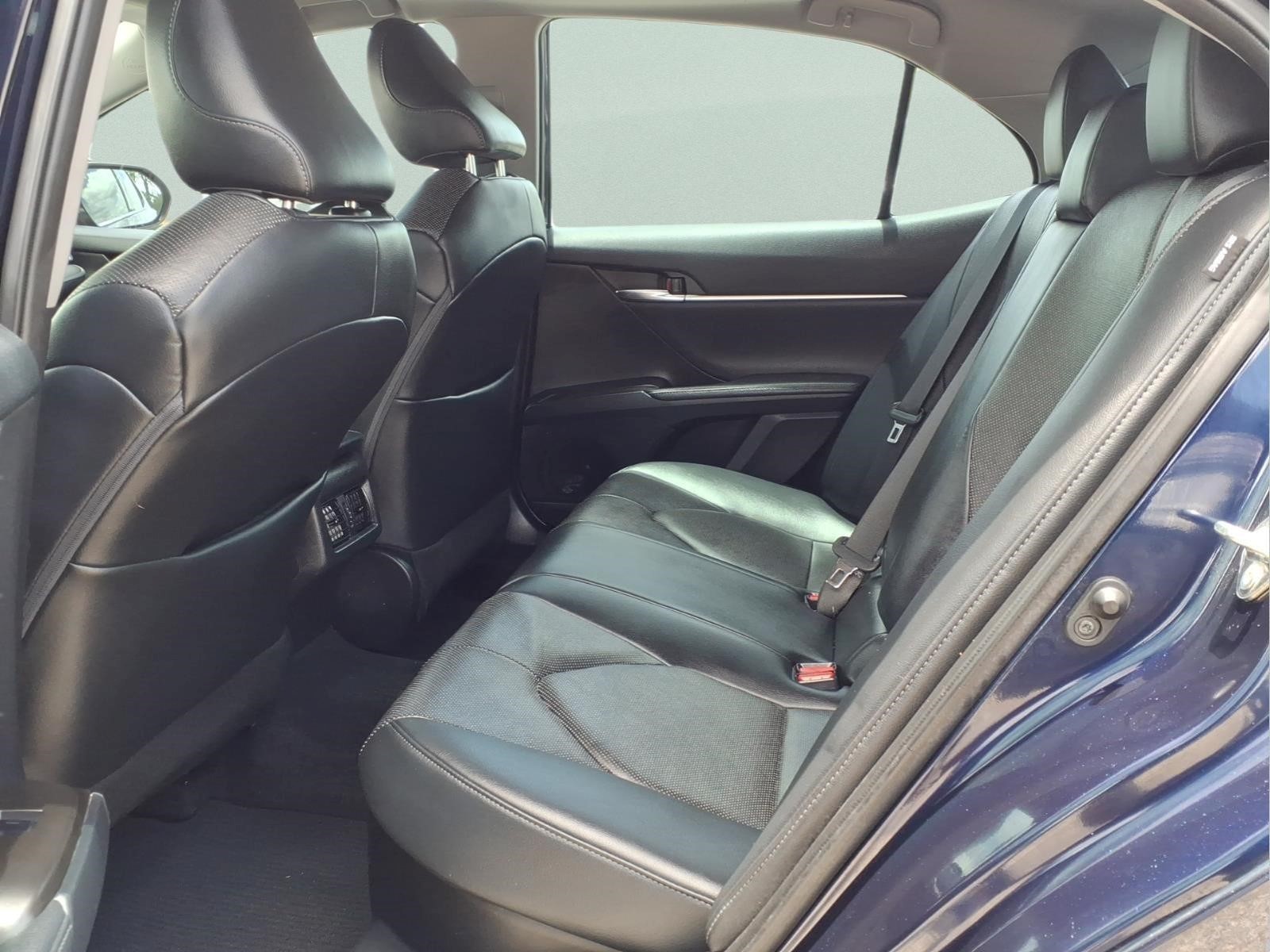 Used Car 2022 Toyota Camry Hybrid  Xle For Sale Under $30,000 In Bastrop, Texas