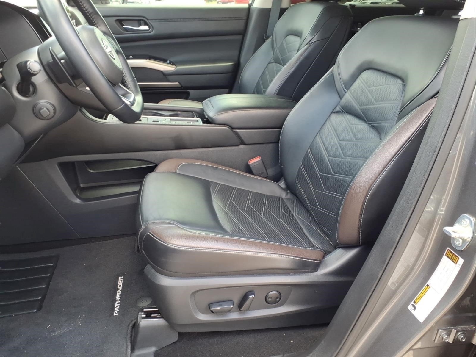 Used Car 2024 Nissan Pathfinder  Platinum For Sale Under $40,000 In Bastrop, Texas