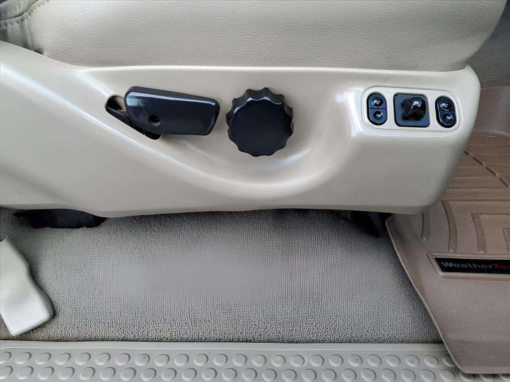 Used Car 2007 Ford F-350 Super Duty  Xl Drw For Sale Under $15,000 In Bastrop, Texas