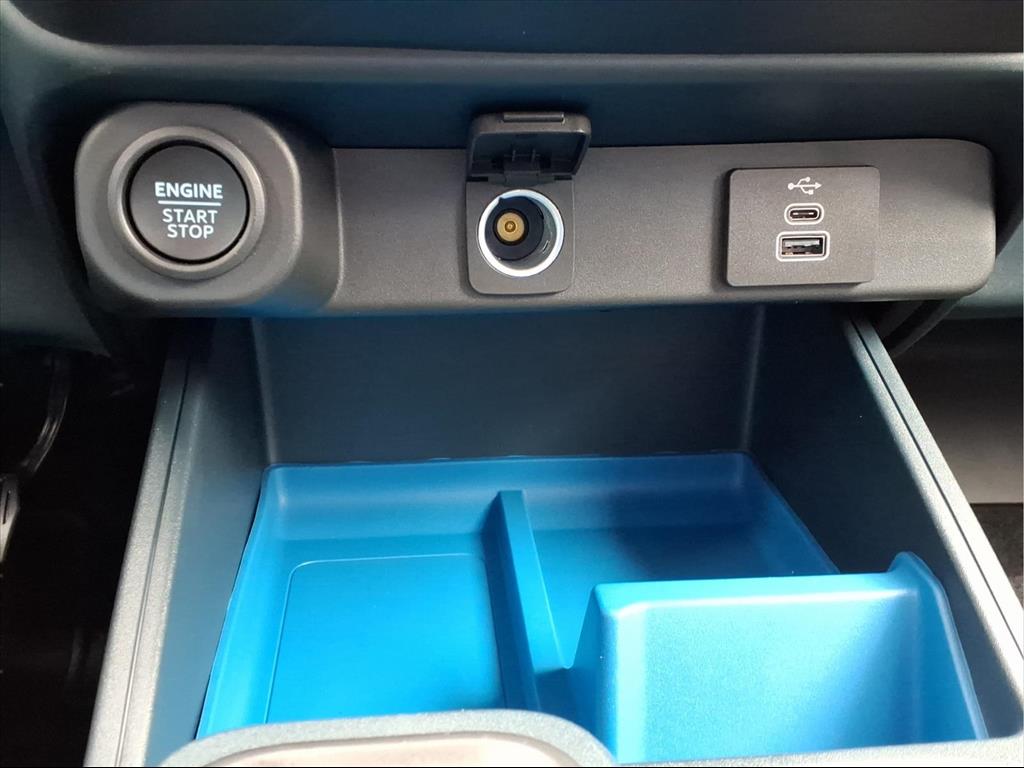 New Car 2025 Ford Maverick  Xlt For Sale Under $35,000 In Bastrop, Texas