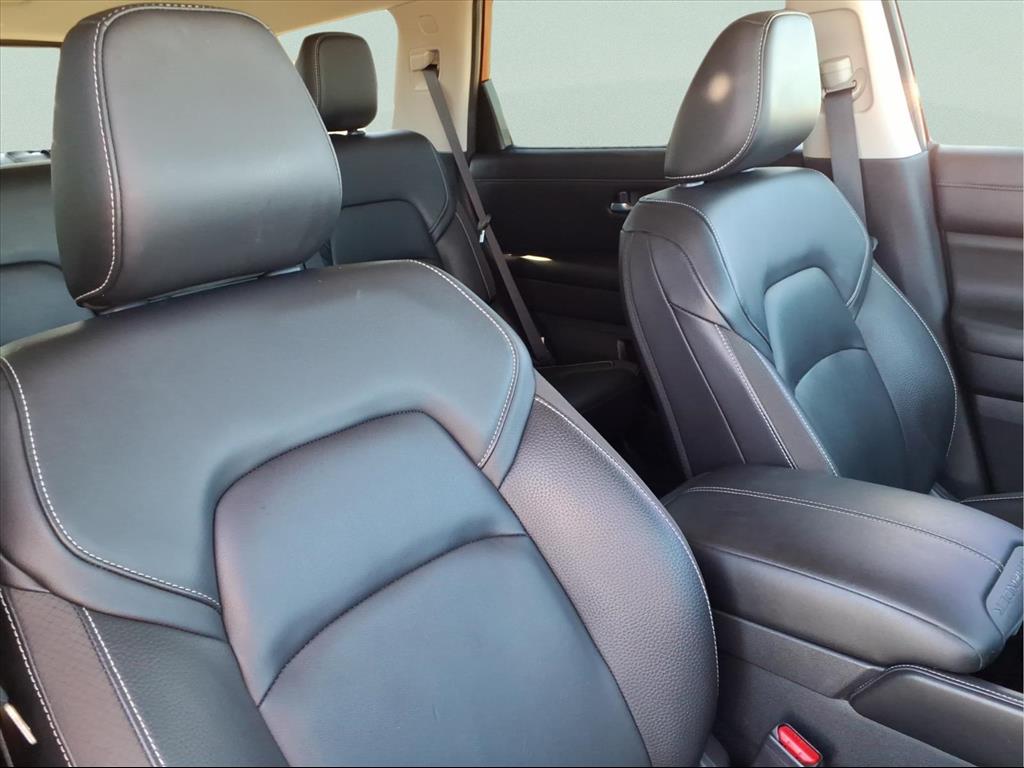 Used Car 2023 Nissan Pathfinder  Sl For Sale Under $35,000 In Bastrop, Texas