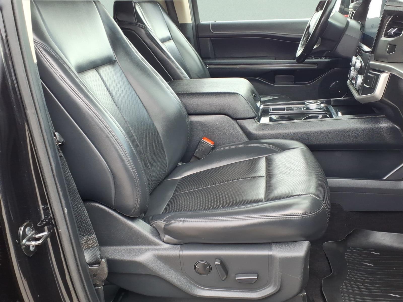 Used Car 2022 Ford Expedition Max  Xlt For Sale Under $40,000 In Bastrop, Texas