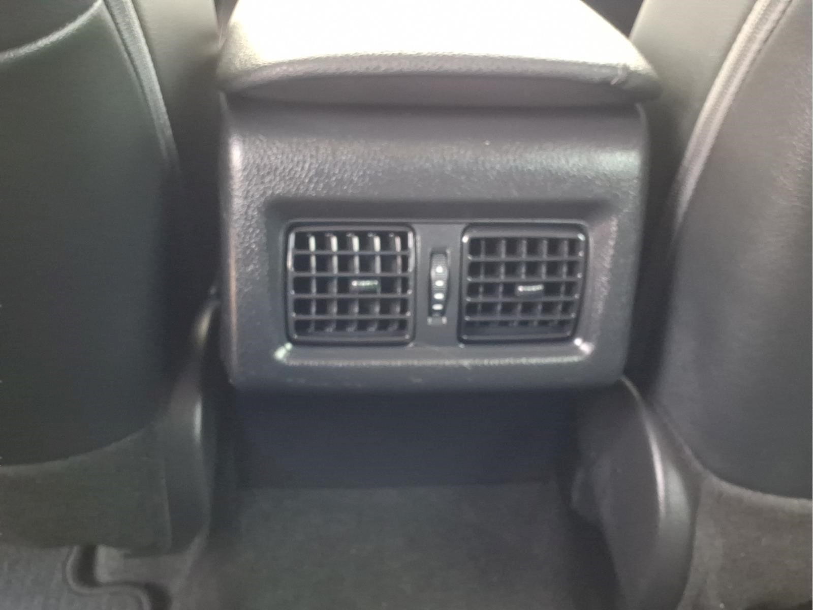 Used Car 2022 Toyota Camry Hybrid  Xle For Sale Under $30,000 In Bastrop, Texas