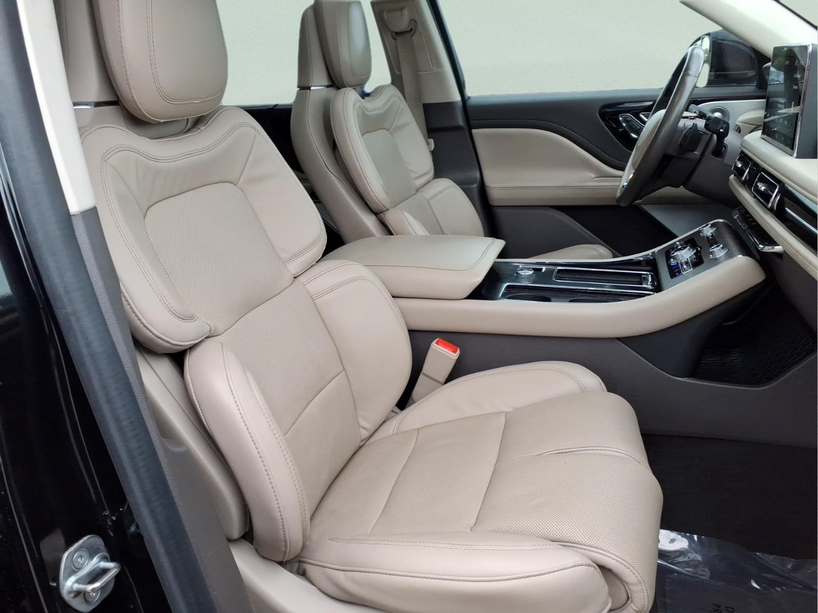 Used Car 2022 Lincoln Aviator  Reserve For Sale Under $30,000 In Bastrop, Texas