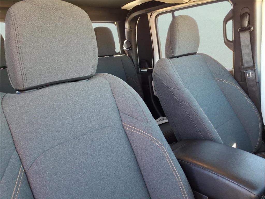 Used Car 2024 Jeep Gladiator  Willys For Sale Under $40,000 In Bastrop, Texas