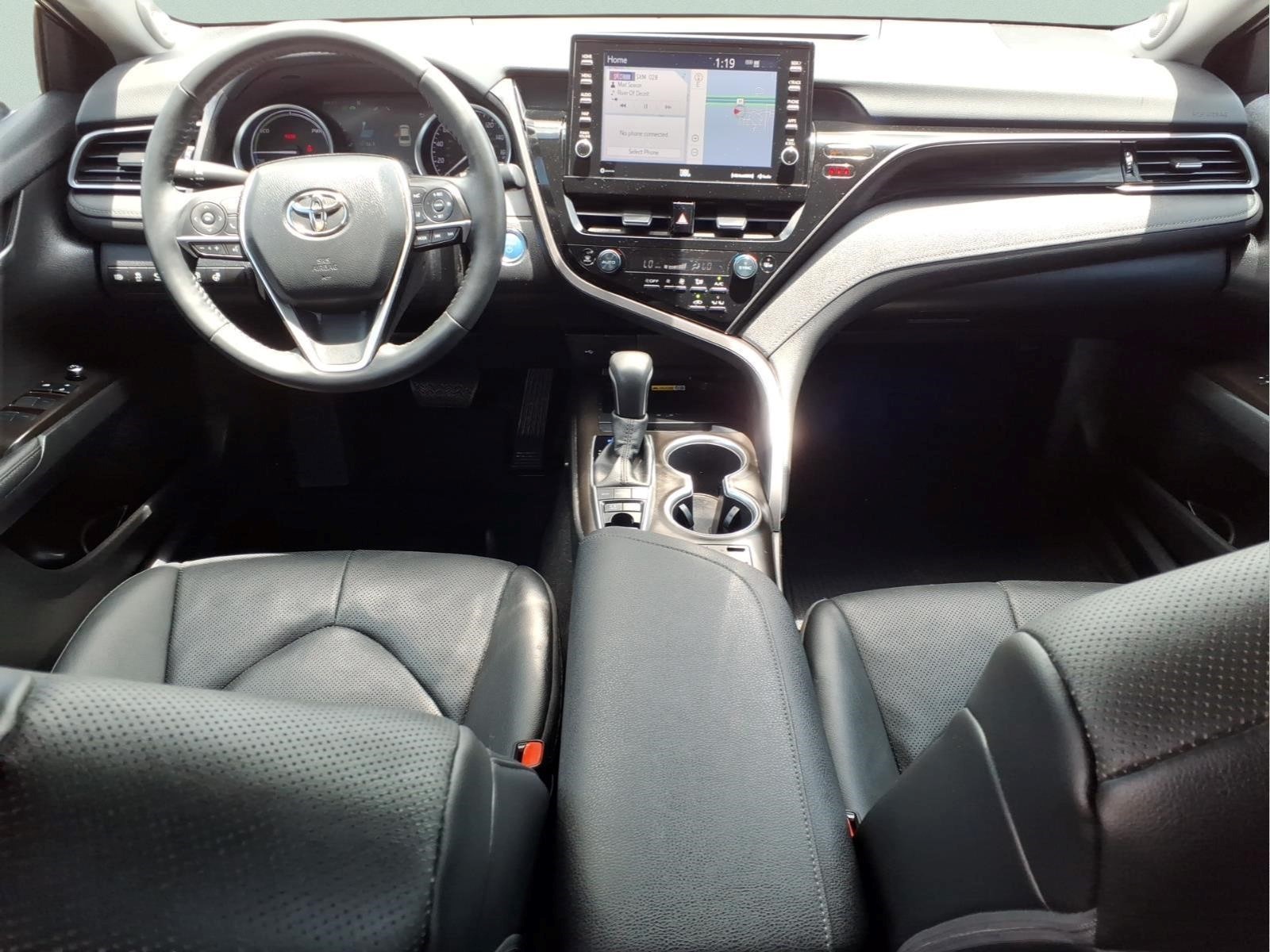 Used Car 2022 Toyota Camry Hybrid  Xle For Sale Under $30,000 In Bastrop, Texas