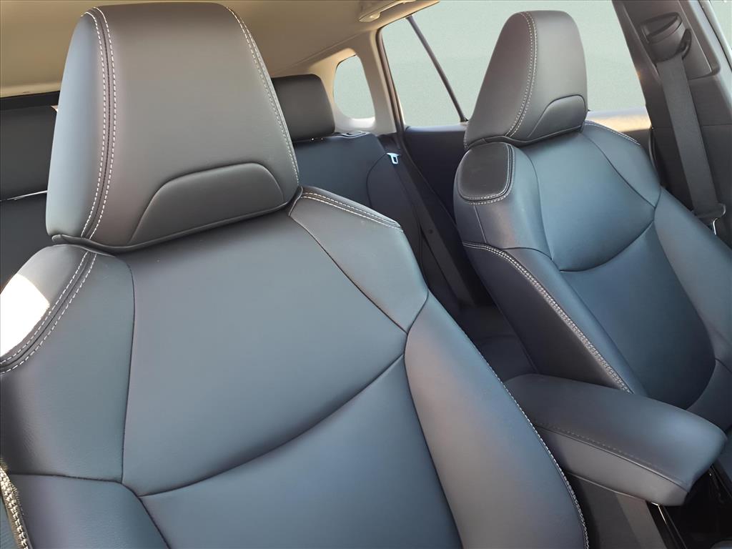 Used Car 2023 Toyota Corolla Cross  Xle For Sale Under $30,000 In Bastrop, Texas