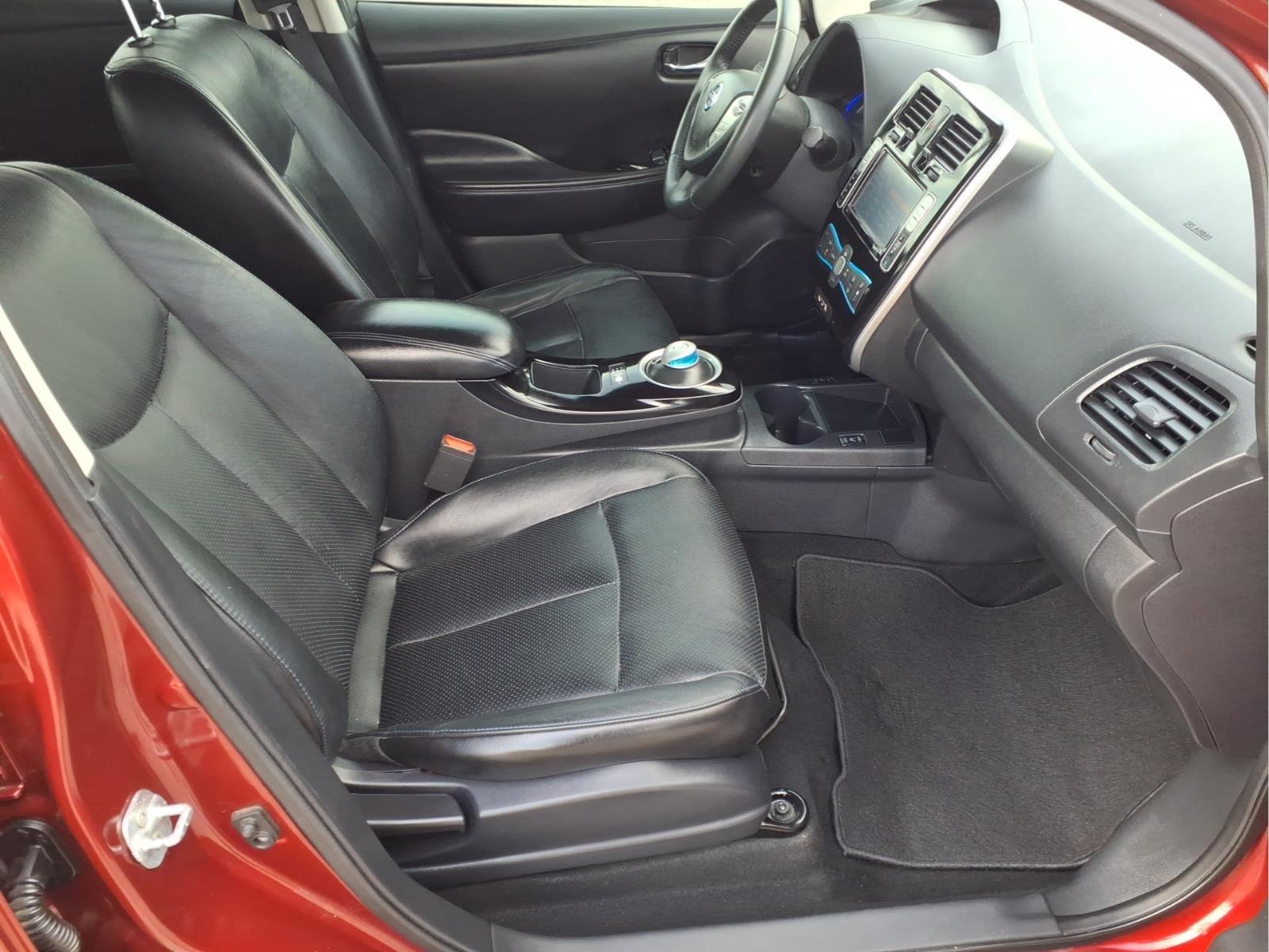 Used Car 2015 Nissan Leaf  Sl For Sale Under $10,000 In Bastrop, Texas